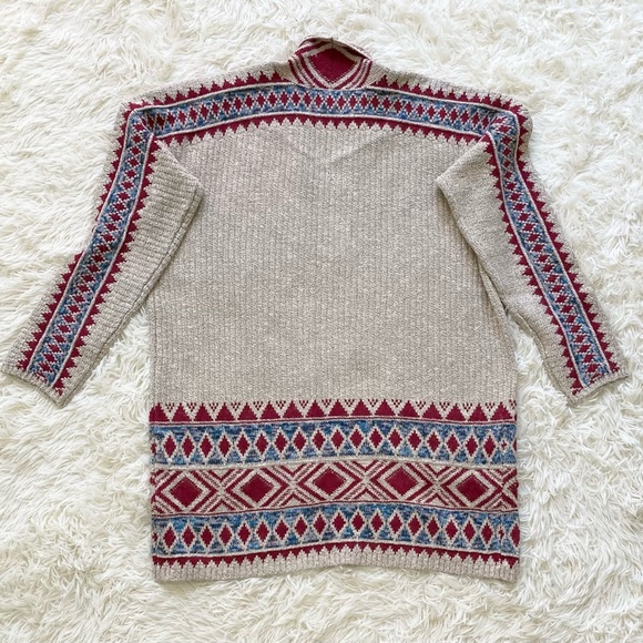Southwestern Style Cardigan - Picture 3 of 9